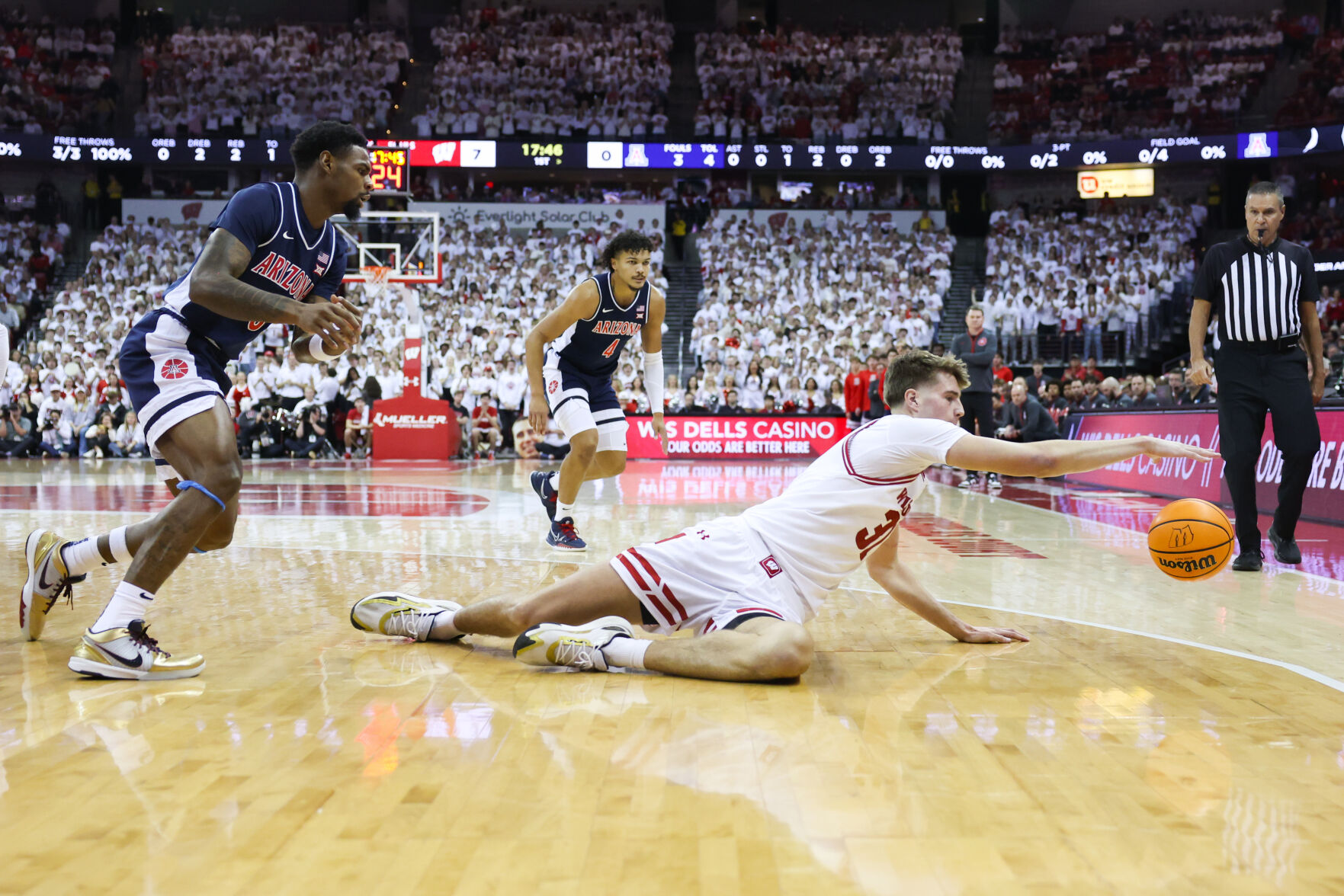 wis-uoa-mbb-111524-0007-11152024212203.jpg